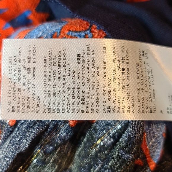 Desigual New Women's Black and Red Floral Prints Viscose Hanky Hem Skirt (Sz M) - Picture 9 of 12